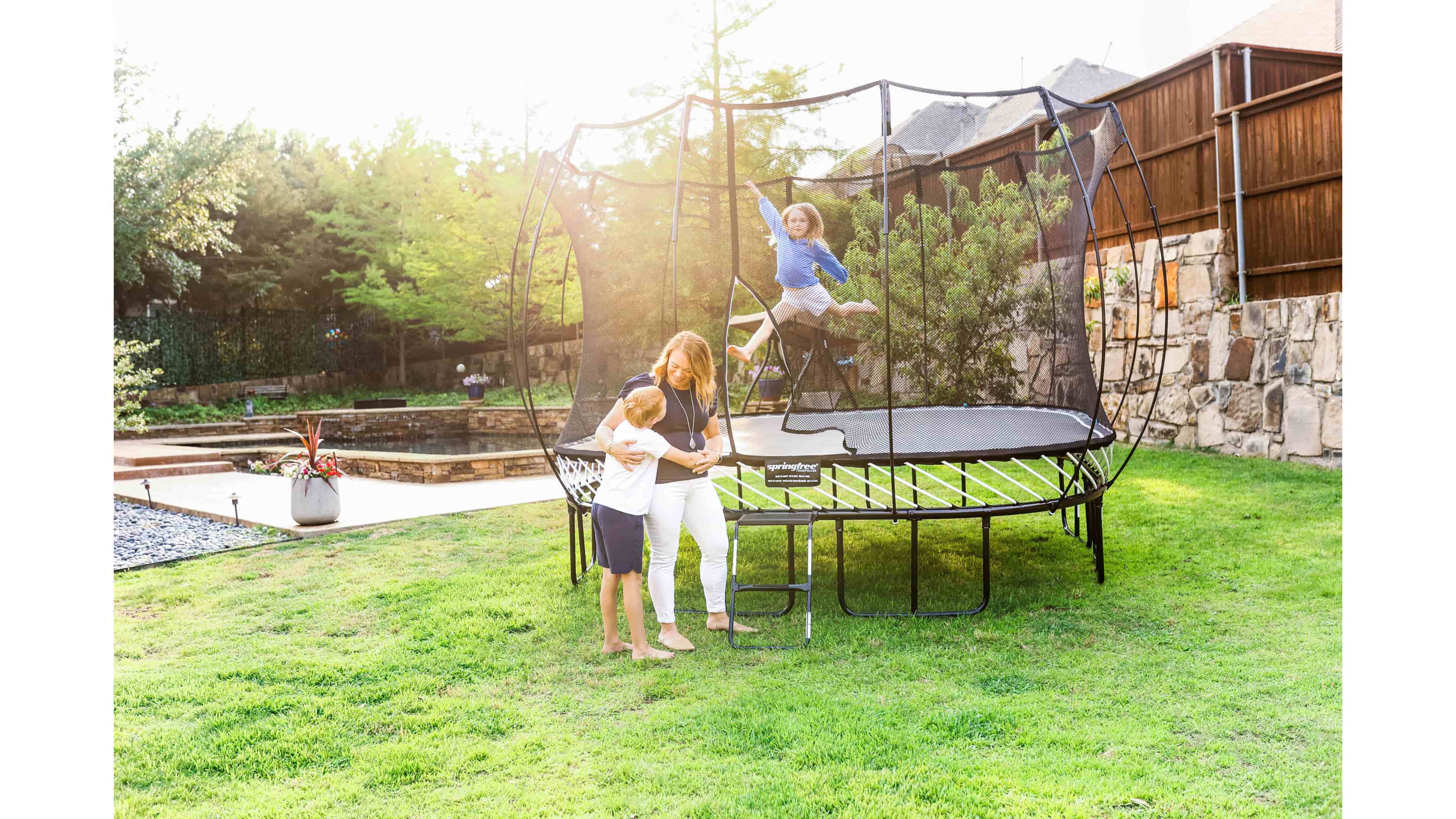8 Garden Trampoline Ideas to Transform Your Outdoor Space