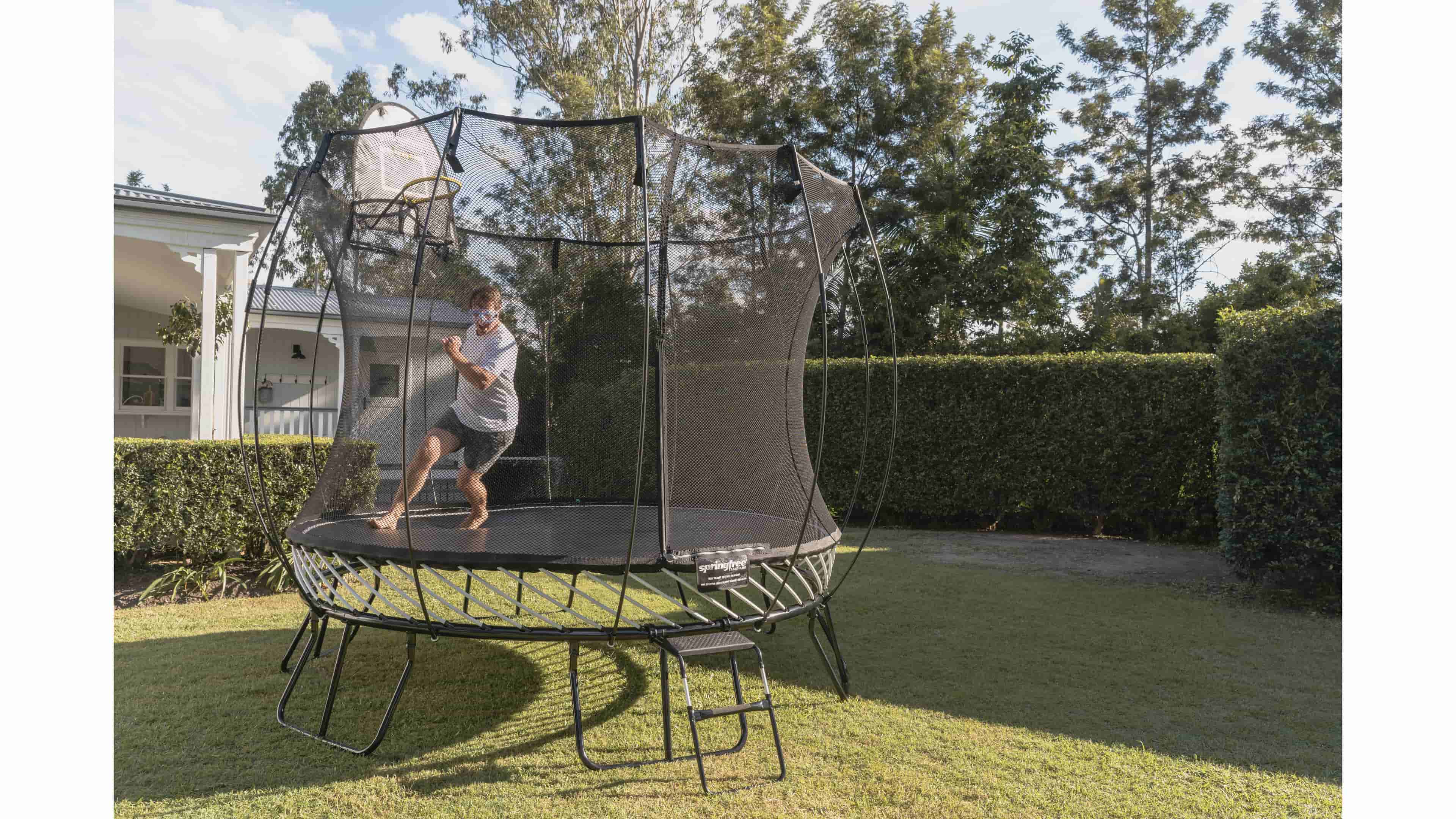 How to Choose the Right Adult Trampoline for Your Needs 